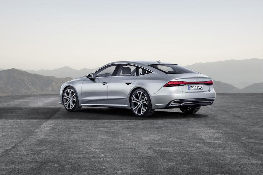 Der knapp fünf Meter lange Audi A7 Sportback ist ab Februar 2018 zu haben.