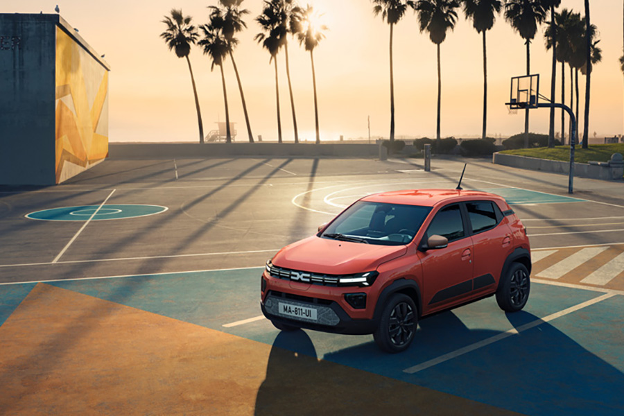Der 3,7 Meter kurze Dacia Spring rollt neu in den Markt. 