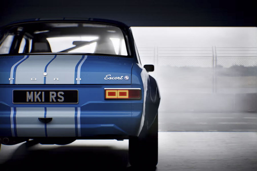 Der Schriftzug «Escort RS» und die markanten Streifen zelebrieren die Legende, während die moderne Linienführung und die Detailverliebtheit zeigen: Dieser Klassiker gehört in die Zukunft, nicht ins Museum.