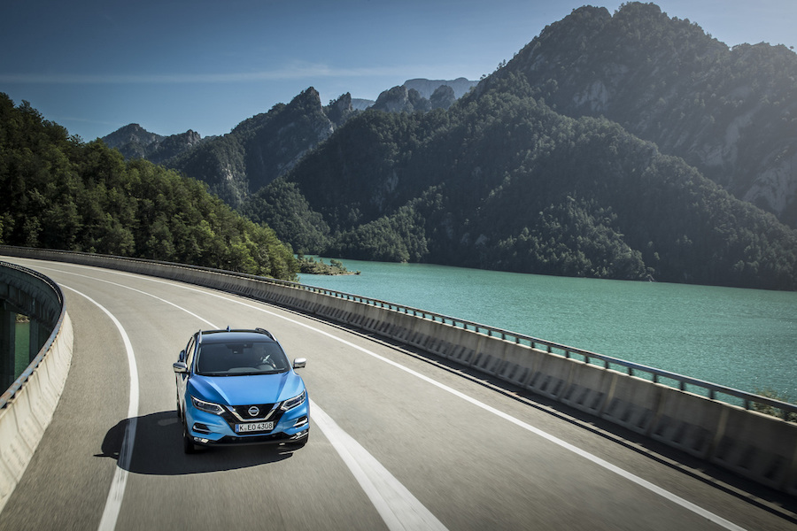 Ist ab sofort erhältlich: Nissan Qashqai mit Dieselmotor, Allradantrieb und dem Automatikgetriebe «Xtronic».