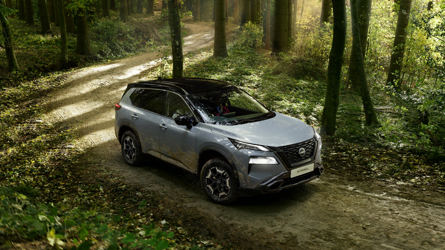 Der neue X-Trail im passenden Lebensraum, bereit für jedes Outdoor-Abenteuer.