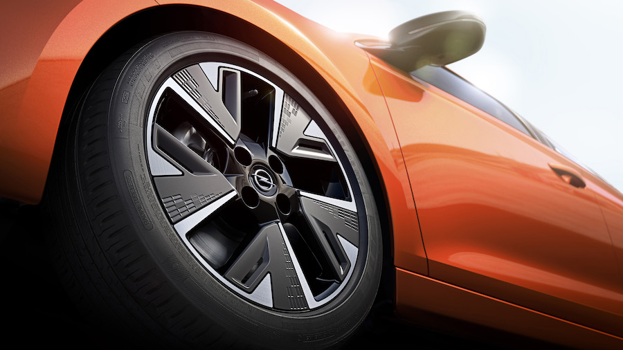 Power inklusive: In jedem Opel-Stromer stecken 136 PS.