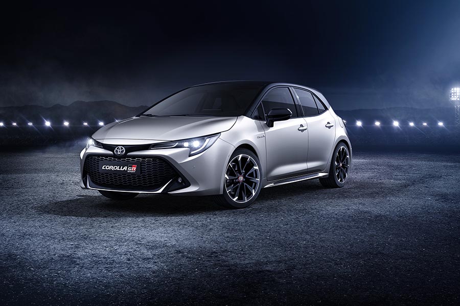 Als Benziner und Hybrid: Der Toyota Corolla kostet seit 1. März 2021 weniger Geld.