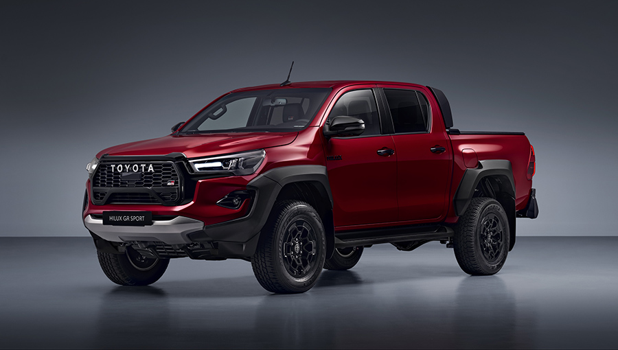 Imposanter Auftritt: Die voluminösen schwarzen Radkästen sind eines der Merkmale vom neuen Hilux.