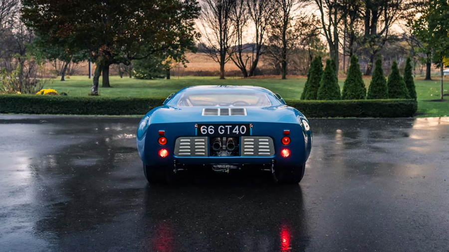 En vente : Ford GT40 Mk I de 1966 Photo : Mecum