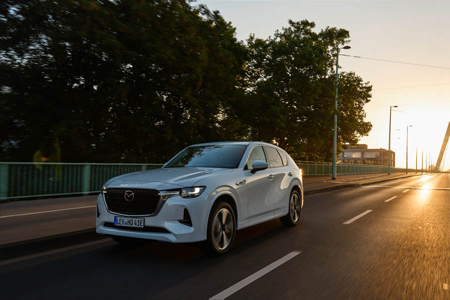 Un air de famille: cette nouvelle CX-60 rappelle la CX-5.