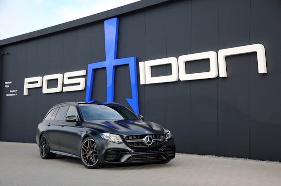 Appartient aux voitures de série les plus rapides : "Mercedes-AMG E 63 S 4Matic+" alias "Posaidon RS 830".