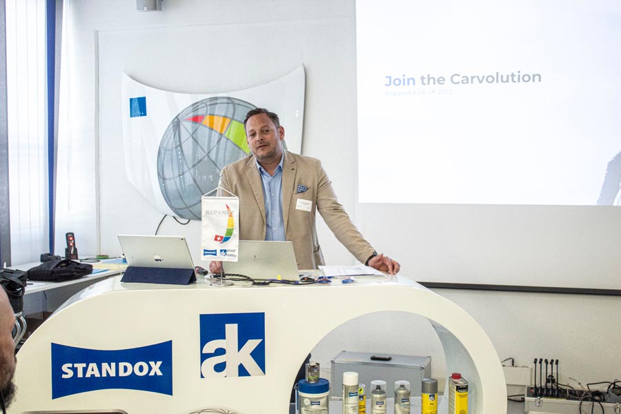 Philipp Lesemeister de «Carvolution» présente son entreprise en détail.