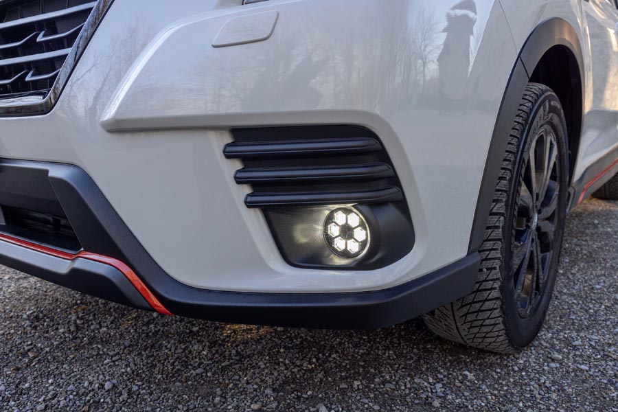 Détails optiques réussis: feux antibrouillard en forme d’étoile . . .