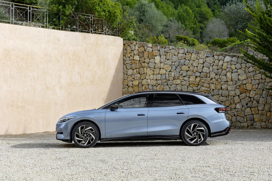 Fait son entrée chez les garagistes : le VW ID.7 Tourer. 