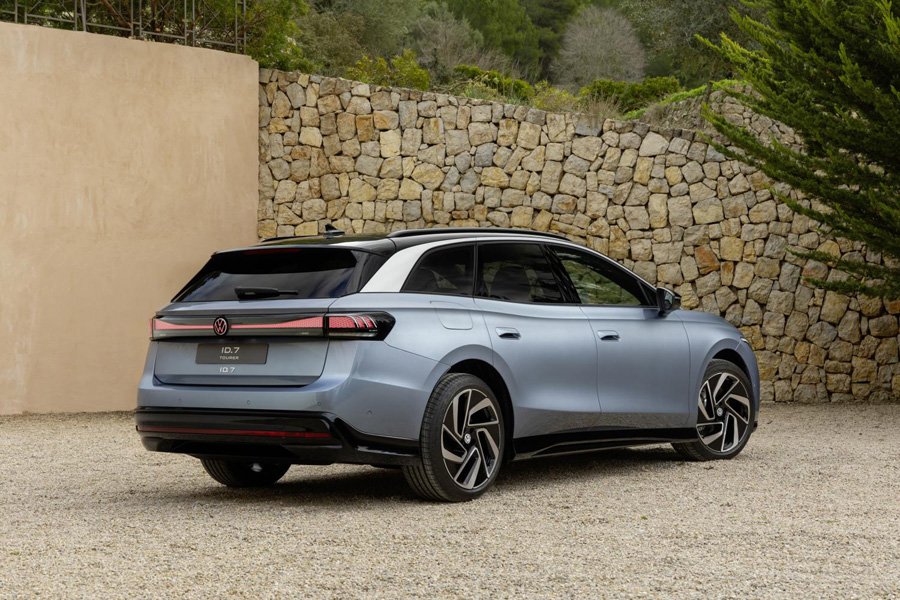 Fait son entrée chez les garagistes : le VW ID.7 Tourer. 