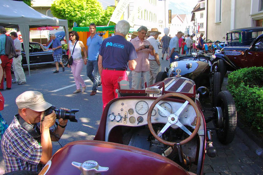 Das Volksfest «Oldtimer in Obwalden», kurz «O-iO» genannt, ist eine Party für die ganze Familie. 