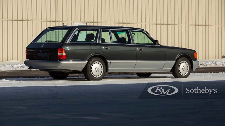 Sorgt für Aufsehen: Mercedes-Benz 560 TEL aus dem Jahre 1990.   Foto: RM Sotheby's