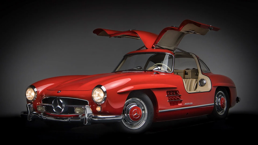 Das allerletzte Exemplar des legendären Mercedes-Benz 300SL Gullwing steht bereit für seine finale Mission – eine Auktion in Las Vegas.