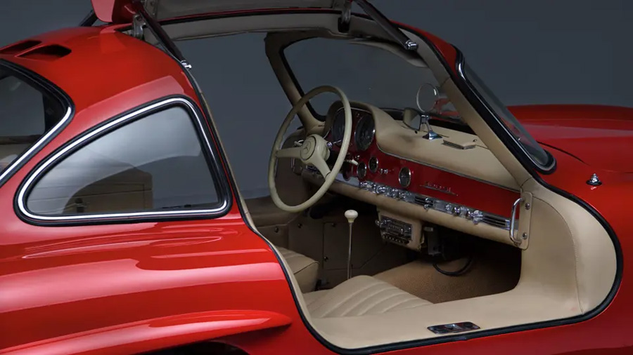 Mercedes-Benz 300SL Gullwing.