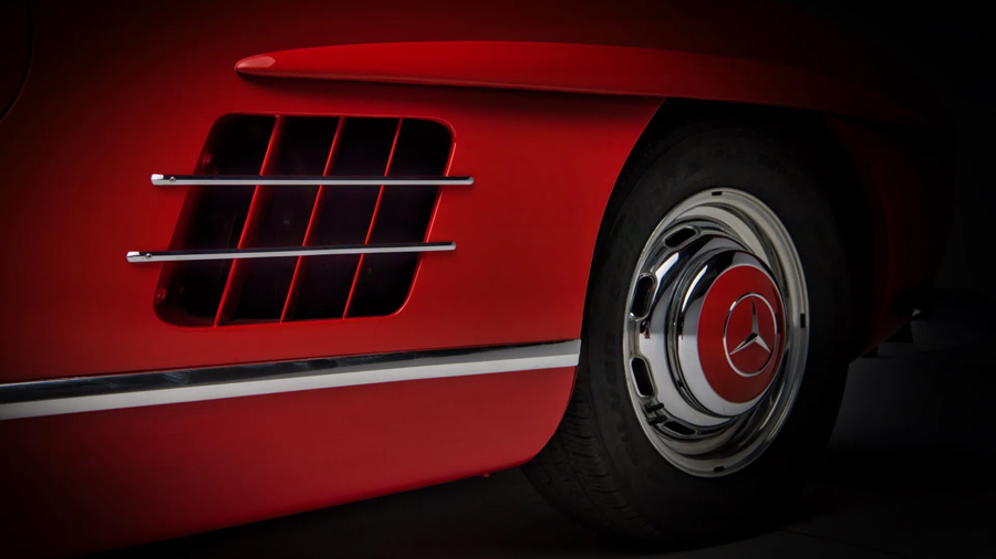 Mercedes-Benz 300SL Gullwing.