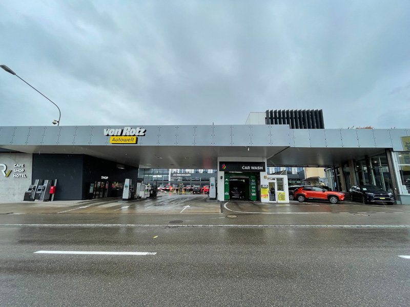 Sie hat ihren Namen definitiv verdient: die «Autowelt von Rotz AG» in Münchwilen (TG).