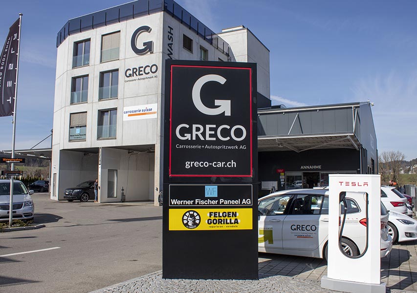 Mit der Übernahme der «Carrosserie Plankl AG» wächst die Greco AG personell und bietet neue Dienstleistungen an.