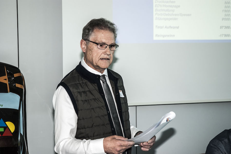 Manfred Joray hat die Kasse voll im Griff und legte Zahlen vor, die von den Anwesenden einstimmig genehmigt wurden. 