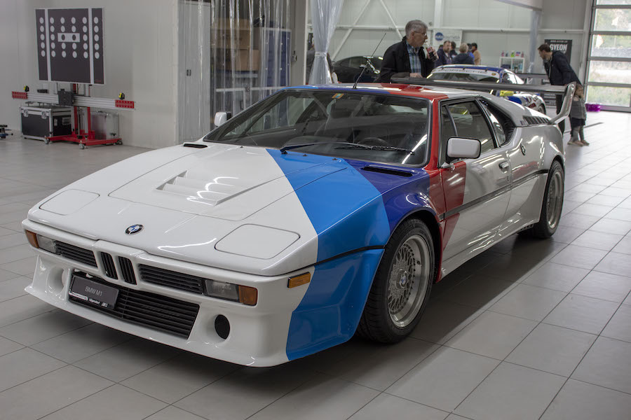 Seit 25 Jahren im Privatbesitz und für viel Geld zu haben: BMW M1 in der Strassenversion. 