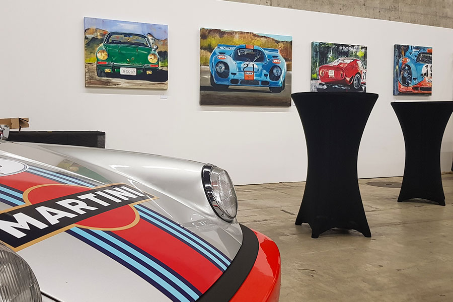 Trifft jeden Autofan mitten ins Herz: Kleiner Überblick über das Schaffen der Ostschweizer Künstlerin. 