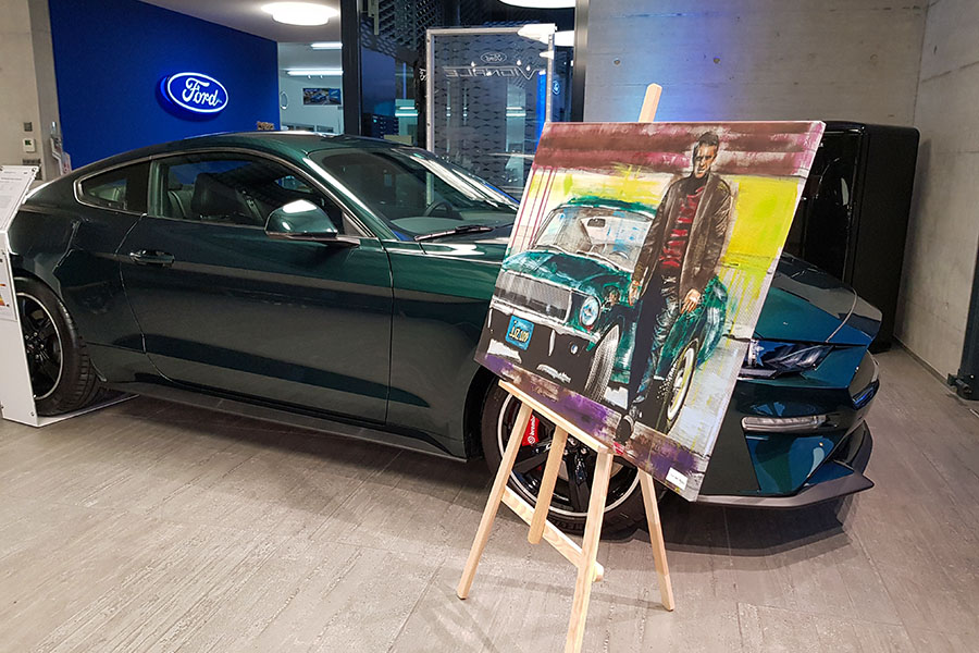 Premiere: Das erste Bild von Steve McQueen fand seinen Platz im Büro der Malerin.