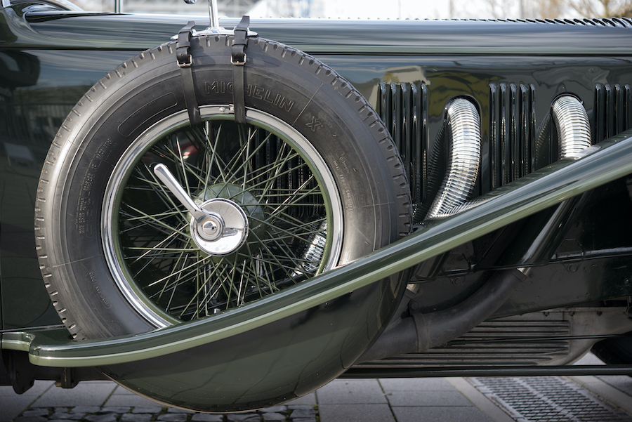 Damals hatten die Fahrzeughersteller noch Sinn für markante Details. 