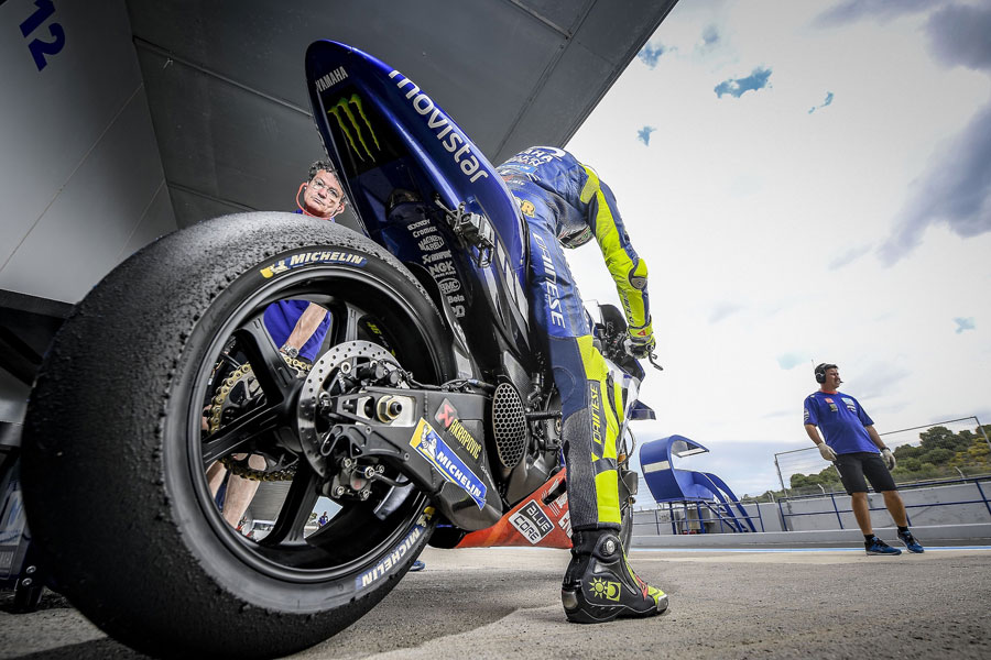 Bleiben ein Team: «Axalta Coating Systems» mit der Lackmarke «Cromax» und das  «Yamaha Moto GP Team».