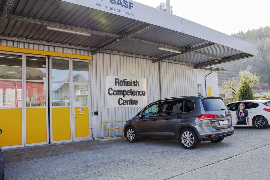 Fürs gute Auge: Training im Refininsh Competence Center in Wangen an der Aare.