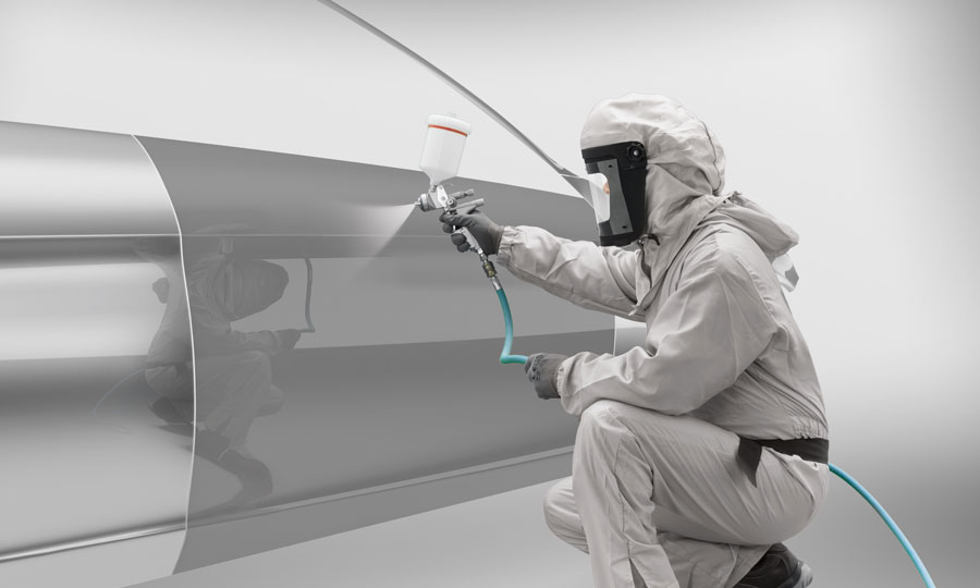 Die Reparatur von Liquid-Metal-Farbtönen stellt hohe Ansprüche an das Können des Lackierers.