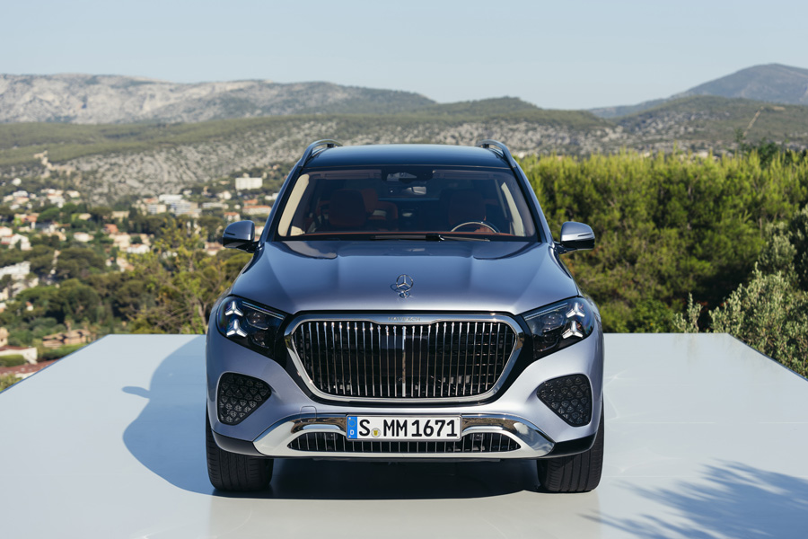 612 PS und Wadenmassage: Maybach legt nach