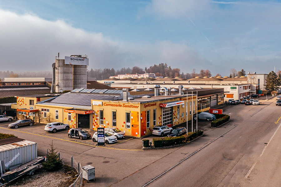 De collègues à patrons : changement de direction chez Carrosserie Sandtner