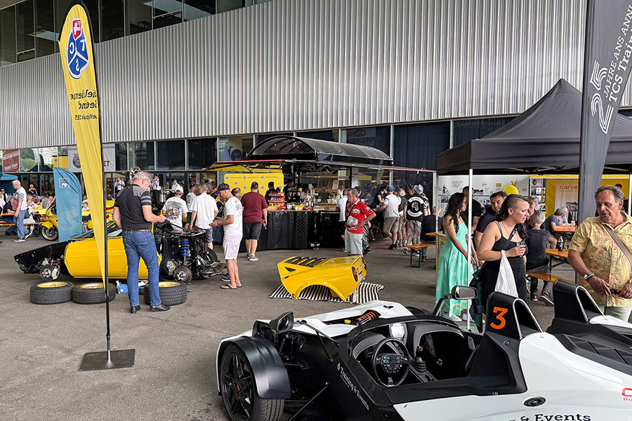 Chrom, Charme, Chic und Chassis: Biel feiert die alten Helden