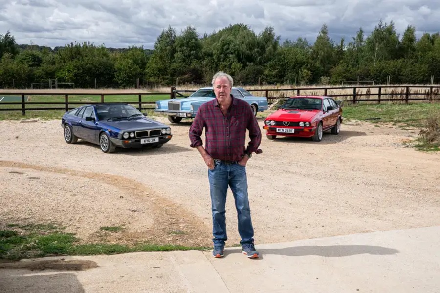 Ferrari-Leuchten, Lachgas, Dudelsack: Clarkson verkauft Fernsehgeschichte