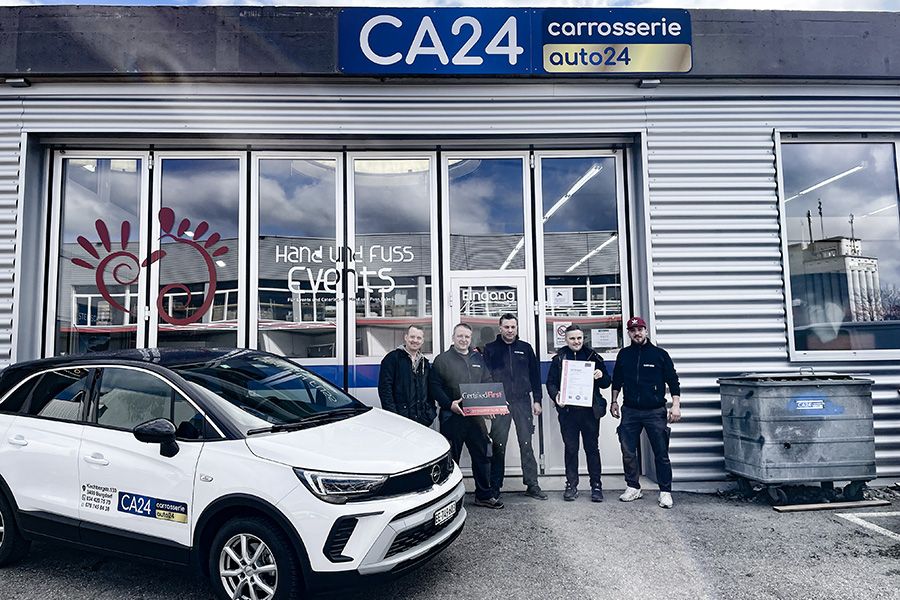 Excel adé, Carrosserie olé: Wie Adi Topalli mit «Auto 24» durchstartet