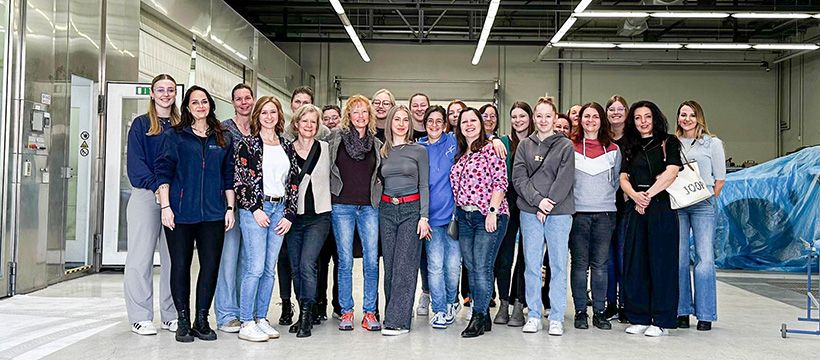 Einmal mehr: Glasurit setzt mit dem Farbzirkel ein starkes Zeichen