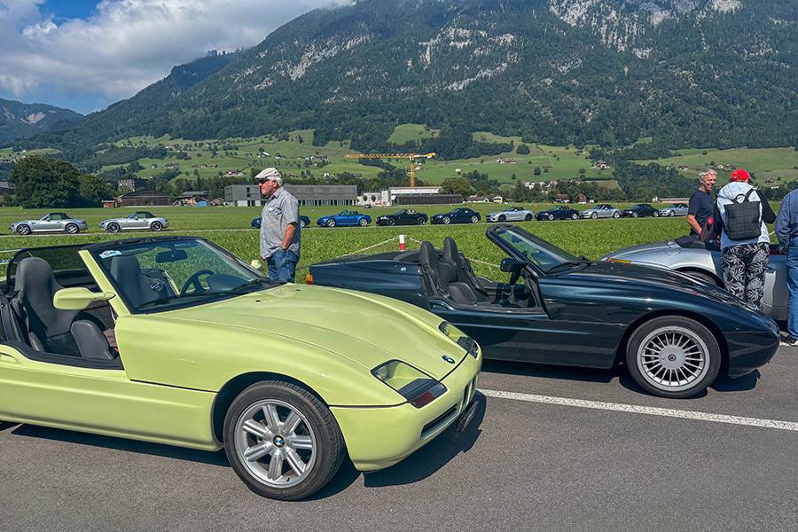 Origine de la lignée : le Z1, avec ses portes escamotables, produit de 1989 à 1991 en seulement 8000 exemplaires. Prix catalogue de l’époque : 89 000 marks.