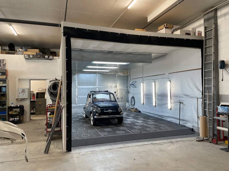 Grande cabine, petite voiture : peu importe la taille, le véhicule qui sort d’ici est impeccable.