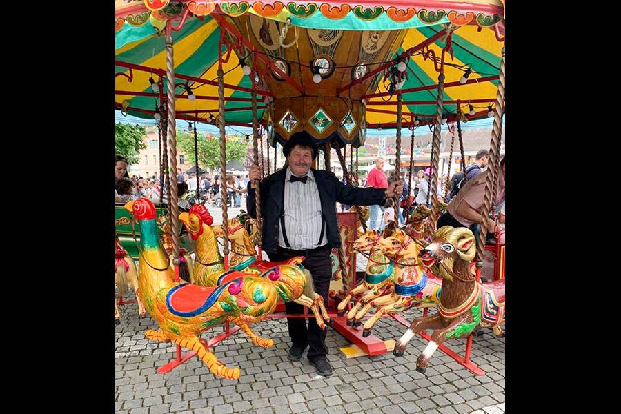 Avec du style : Andres Bühler veut que non seulement les animaux soient parfaits, mais aussi ses propres vêtements. 