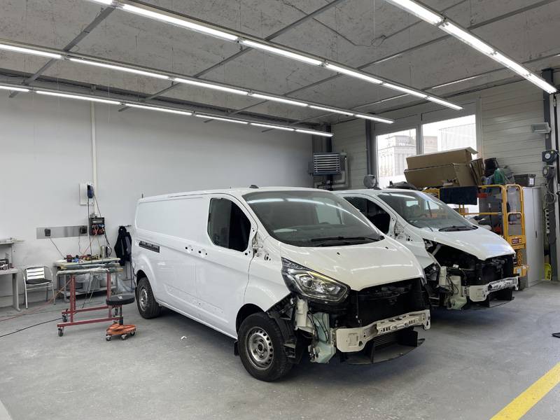 Se sont-ils rentrés dedans ? On ne sait pas, mais ces deux-là attendent des mains expertes.