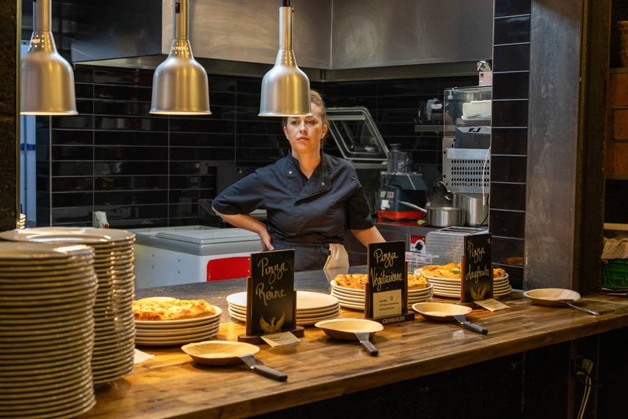 Die Organisatoren vom CFS-Treffen landeten punkto Verpflegung den Haupttreffer. An drei Foodständen standen nebst Pizzen auch Hamburger, Chicken . . .