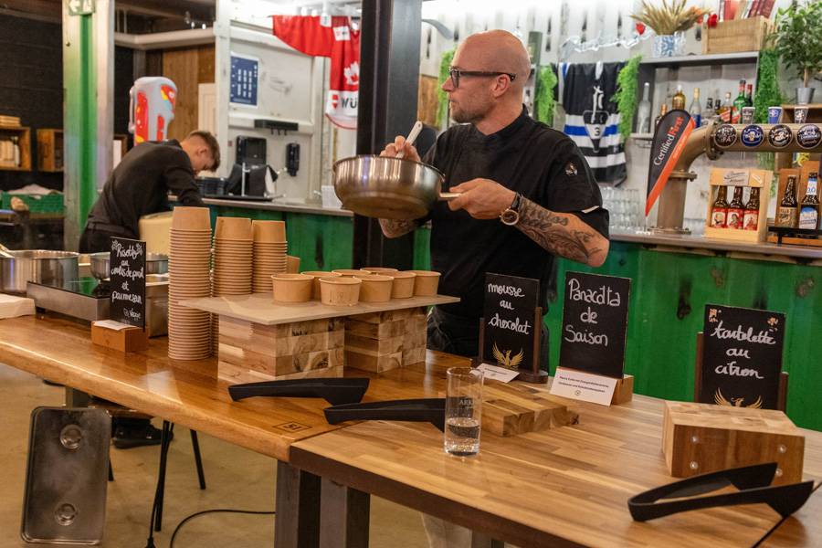  . . . nuggets de poulet et risotto. Qualité irréprochable mention maximale.