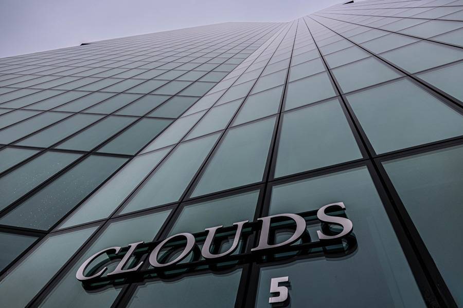 Das «Clouds» im Prime Tower – Glaspalast mit Aussicht und Symbolkraft. Wo sonst Zürich unter den Füssen liegt, setzte «Glass Rep» zum Höhenflug an: Ein Ort, der wie kein anderer für Transparenz, Weitblick und ein Geschäftsmodell aus Glas steht.