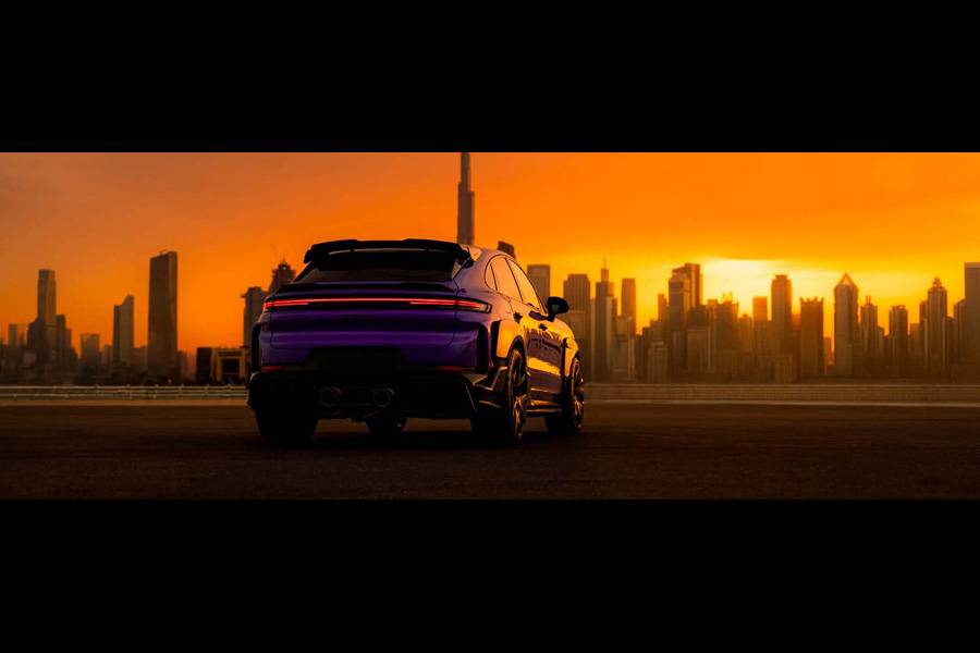 Gegenlicht reicht: Lichtleiste, breite Schultern, tiefer Stand – die Silhouette erzählt «Magnum», noch bevor man Details erkennt.