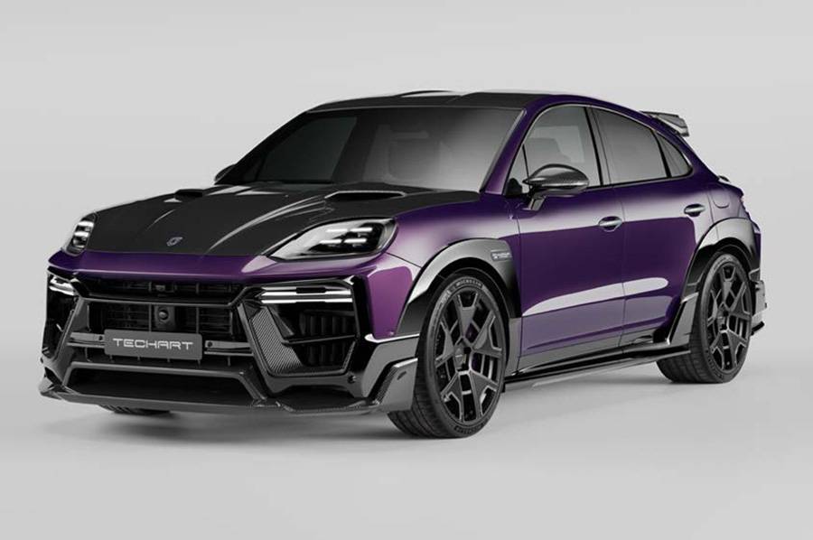 Studio, ombres dures, lignes claires : le TechArt Magnum montre sa nouvelle logique au mieux à l’arrêt — kit large, face avant affûtée et silhouette configurable au millimètre via variantes d’ailes et éléments aero.