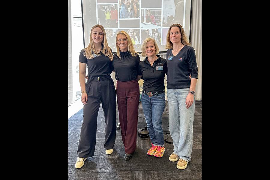 Vier Frauen, ein gemeinsamer Auftritt (v. l.): Marlene Arit, Cornelia Beckmann, Antje Strohmeier und Tina Allhoff setzen ein starkes Zeichen für Austausch, Kompetenz und Netzwerk.