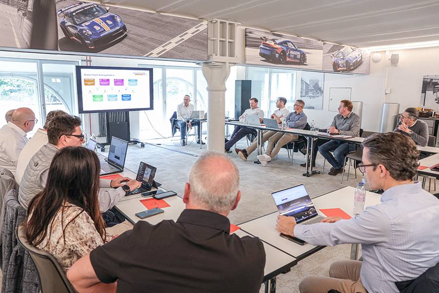 Die jährliche VFCB-Versammlung im «The Valley» in Kemptthal bot nicht nur Rückblick und Statutenarbeit, sondern auch frische Impulse für Mitgliedergewinnung, Berufsmarketing und die künftige Sichtbarkeit der Carrosserieberufe.