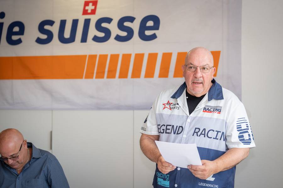 Stéphane Ayer, Leiter des Ausbildungszentrums in Moudon, informiert über geplante Ausbauten und die aktuelle Ausbildungssituation.
