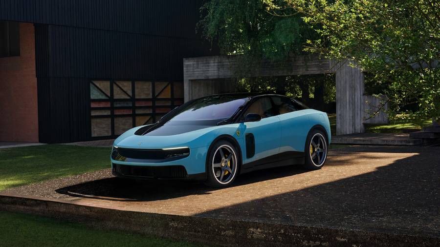 Entre architecture contemporaine et présence feutrée, la Luce indique la direction choisie par Ferrari pour son premier modèle électrique: moins le réflexe de la sportive pure qu’un grand tourisme électrique revendiquant sa propre voie.