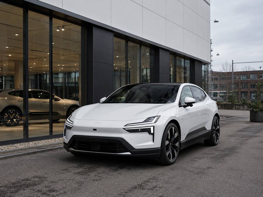 Polestar zwischen Aufbruch und Gegenwind: Während die Marke in den USA regulatorisch ausgebremst wird, baut sie ihre Präsenz in der Schweiz weiter aus.